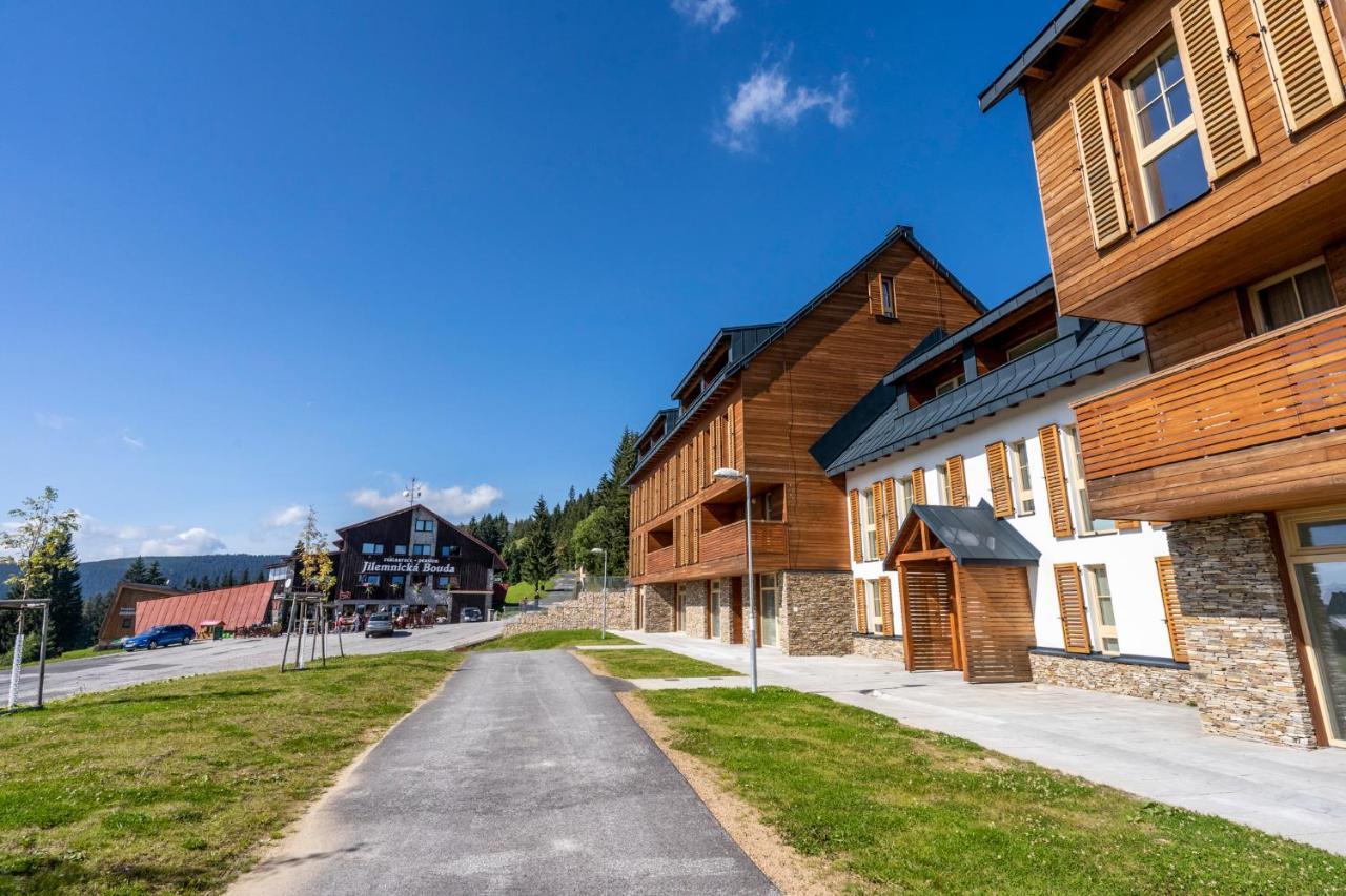 Apartman Horni Misecky - Luxusni Ubytovani Pro Dve Rodiny S Detmi Exterior photo