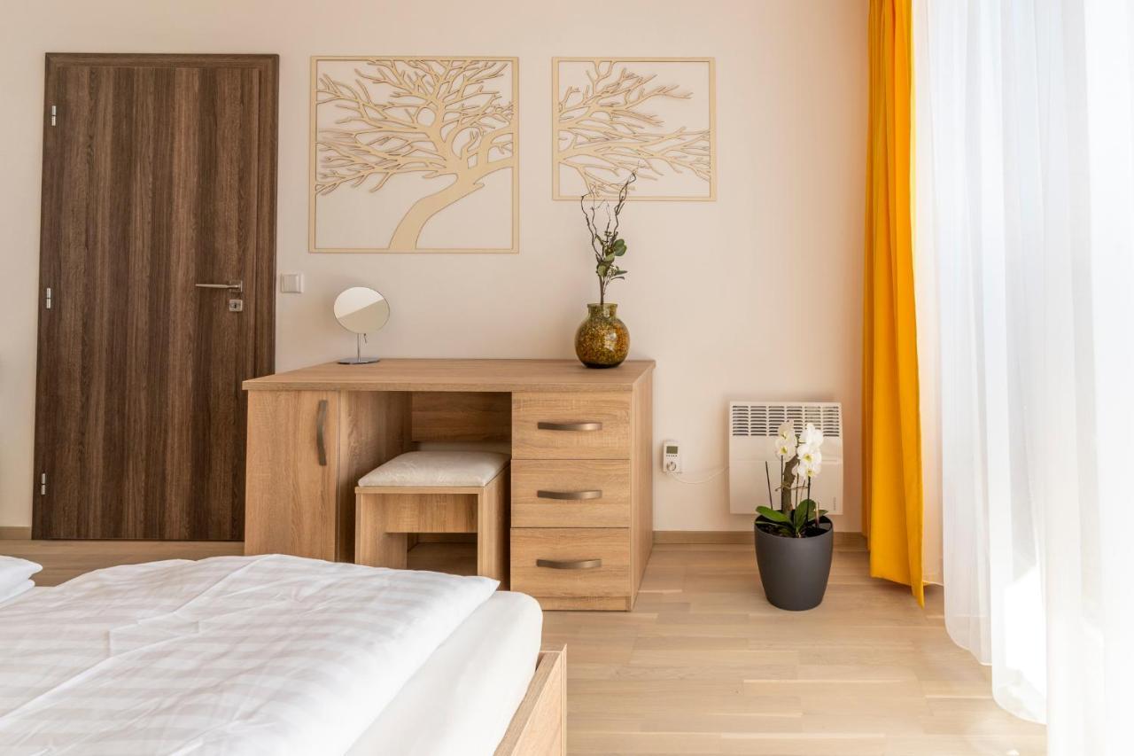 Apartman Horni Misecky - Luxusni Ubytovani Pro Dve Rodiny S Detmi Exterior photo