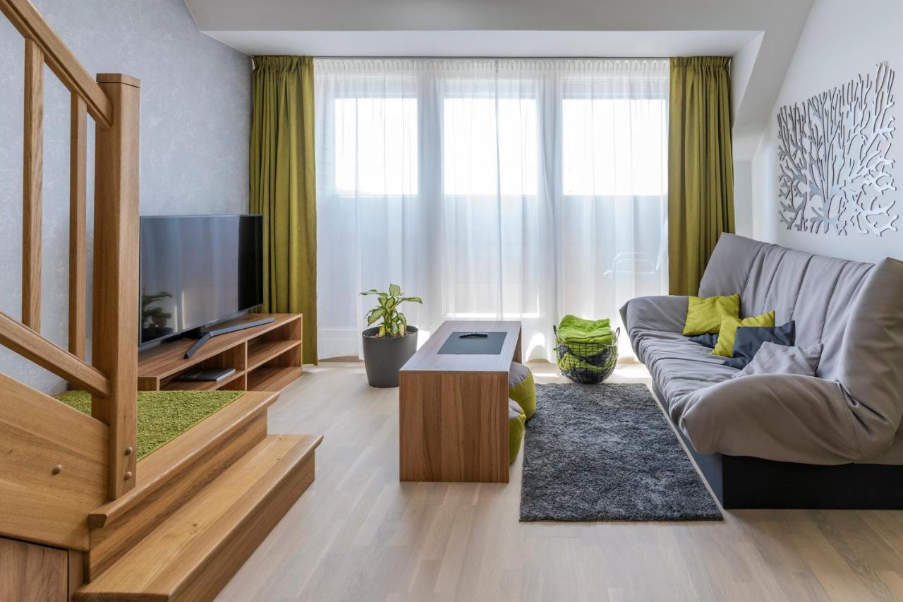Apartman Horni Misecky - Luxusni Ubytovani Pro Dve Rodiny S Detmi Exterior photo