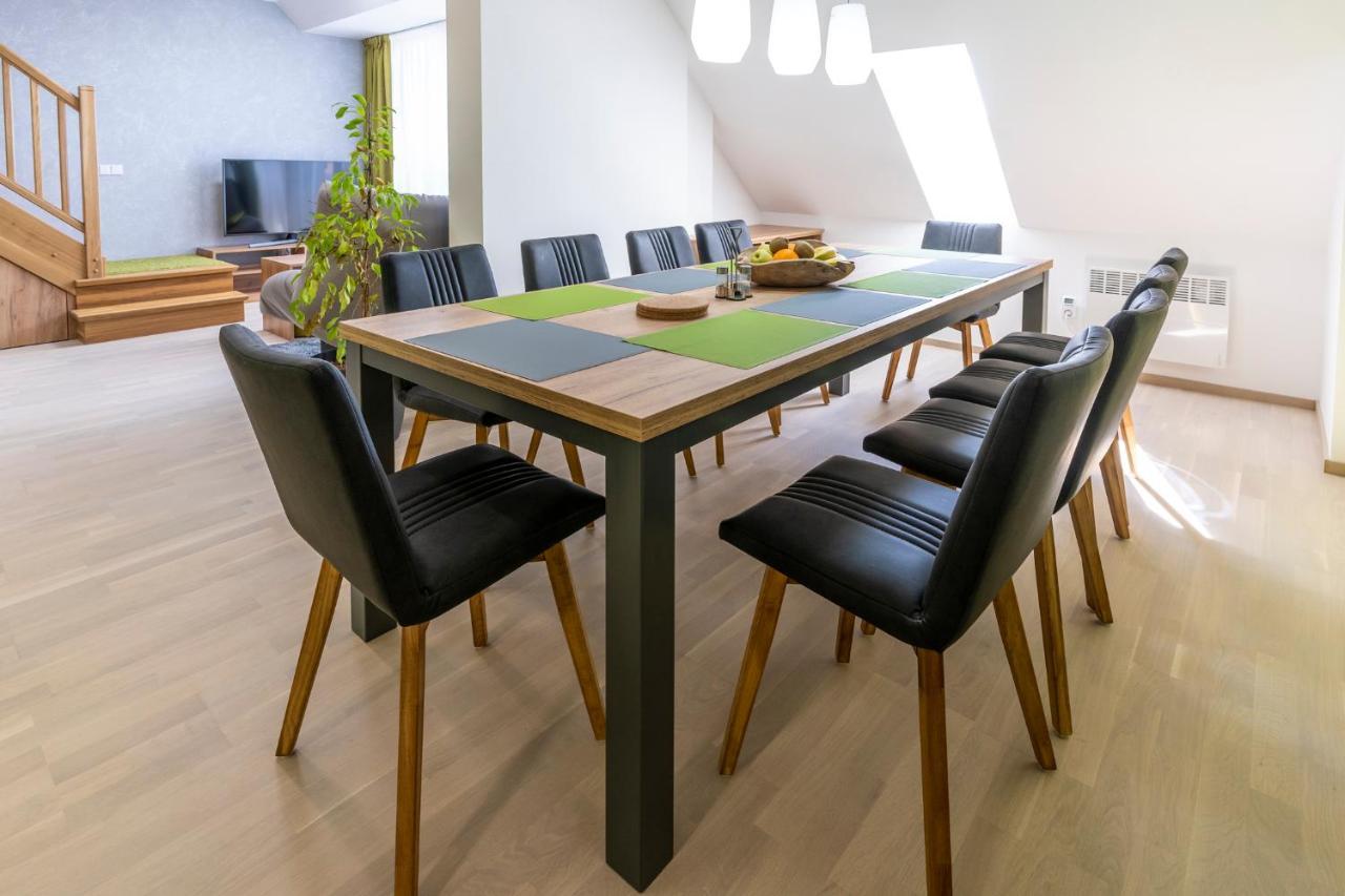 Apartman Horni Misecky - Luxusni Ubytovani Pro Dve Rodiny S Detmi Exterior photo